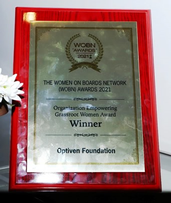 Optiven Foundation Winner's Award for Organization Empowering Grassroot Women by WOBN